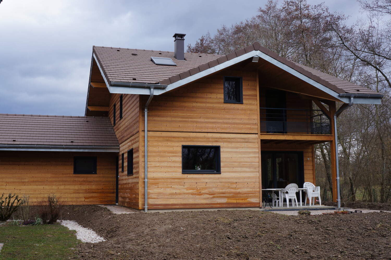 Extérireur et terrasse construction contemporaine Sciez